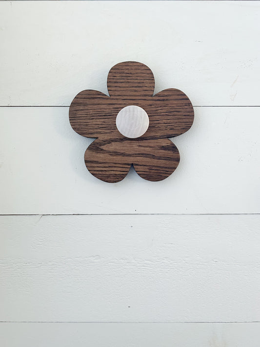 Espresso Daisy Leash Holder (Ready to Ship)